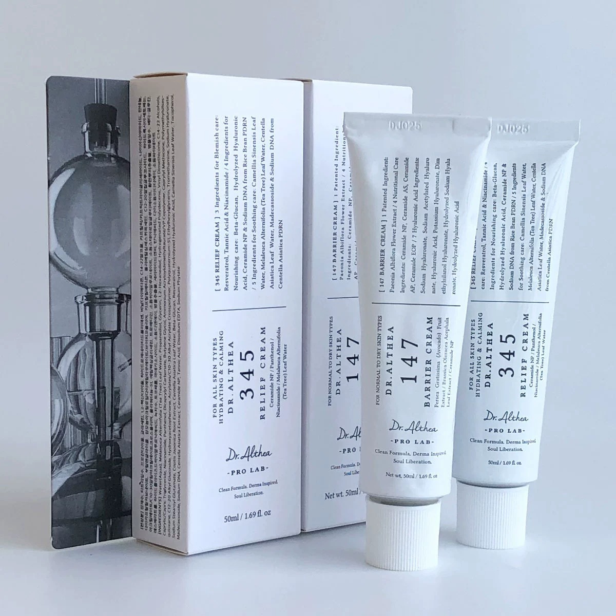Luxury Skincare Brands - ครีมบำรุงผิวหน้าสูตรต้านอนุมูลอิสระ 345/147 จากเกาหลี ช่วยบำรุงผิวให้เรียบเนียน เพิ่มความยืดหยุ่นของผิว ปรับสีผิวให้สม่ำเสมอ
