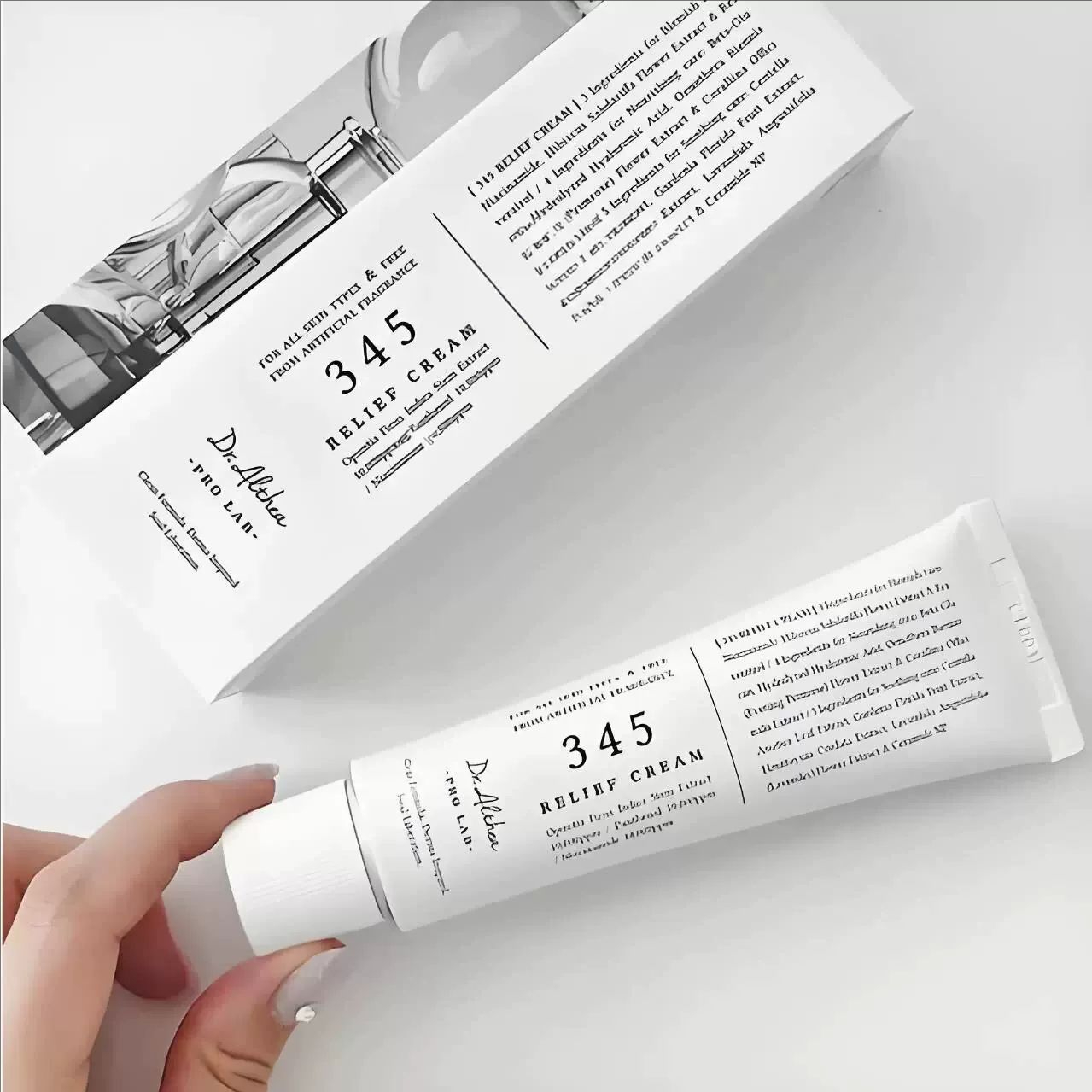 Luxury Skincare Brands - ดราลเธีย 345 147 ครีมบำรุงผิวที่มีสารต้านอนุมูลอิสระ ช่วยฟื้นฟูเกราะป้องกันผิวที่อ่อนแอ บรรเทาอาการผิวเป็นสิว