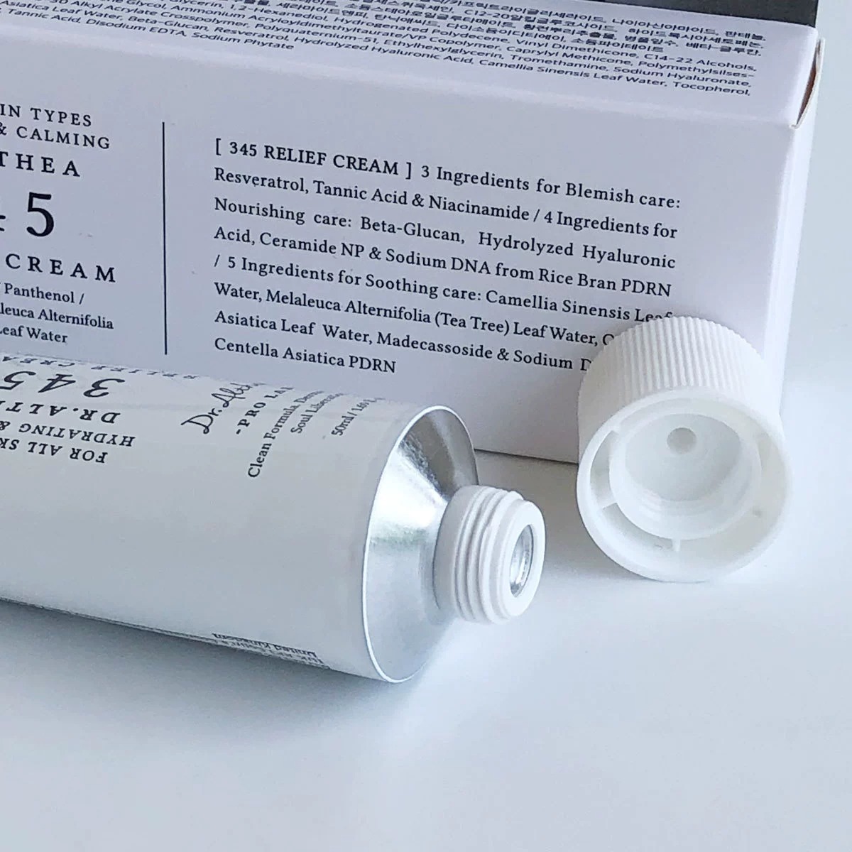 ครีมบำรุงผิวหน้าสูตรต้านอนุมูล - Luxury Skincare Brands บทวิจารณ์และราคา